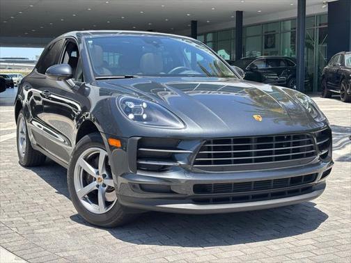 2021 Porsche Macan Base