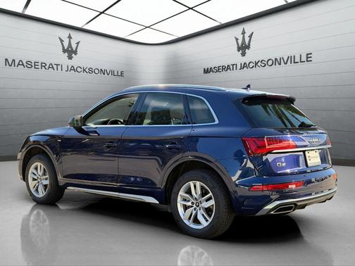 2022 Audi Q5 45 S line Premium