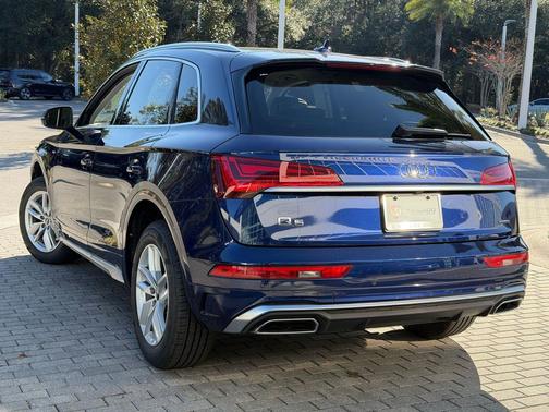 2022 Audi Q5 45 S line Premium