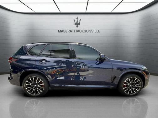Tanzanite Blue II Metallic 2024 BMW X5 xDrive40i