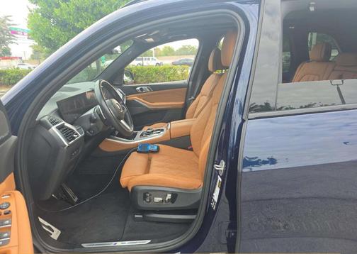 Tanzanite Blue II Metallic 2024 BMW X5 xDrive40i