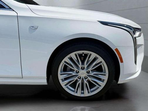 2025 Cadillac CT4 Premium Luxury RWD