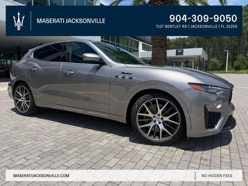 Grigio Metallic 2022 Maserati Levante Modena