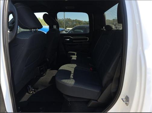 2025 RAM 2500 Big Horn Crew Cab 4x4 6'4' Box