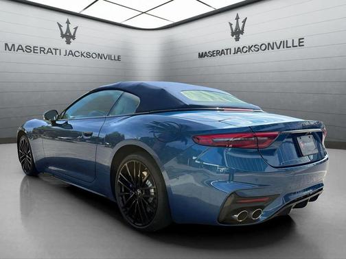 2024 Maserati GranCabrio Trofeo
