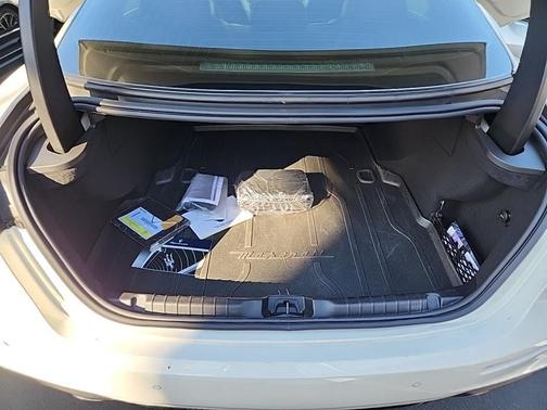 2022 Maserati Ghibli Modena