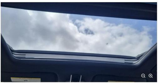 White 2023 Porsche Cayenne Platinum Edition