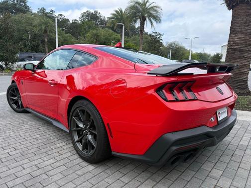 2024 Ford Mustang Dark Horse Fastback