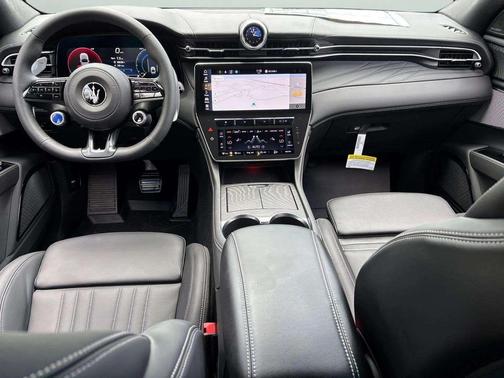 2025 Maserati Grecale 