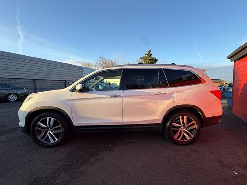 2017 Honda Pilot Elite