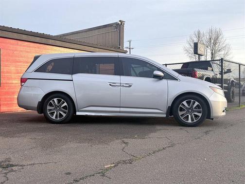 2014 Honda Odyssey Touring Elite