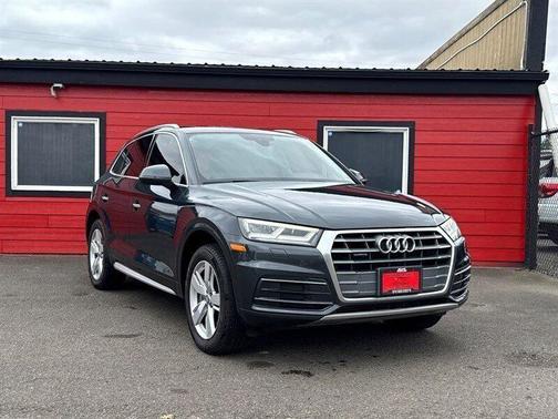 2018 Audi Q5 2.0T Premium Plus