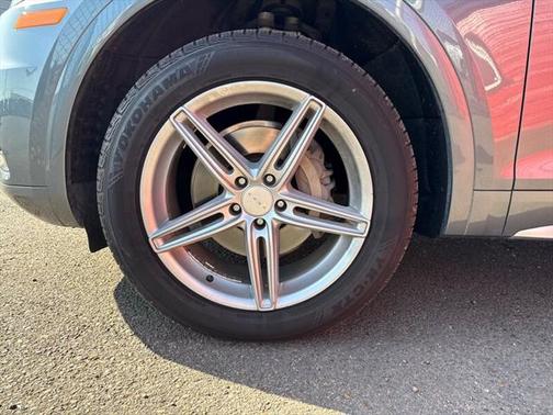 2018 Audi Q5 2.0T Premium Plus