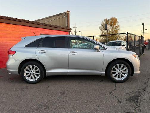 2009 Toyota Venza Base