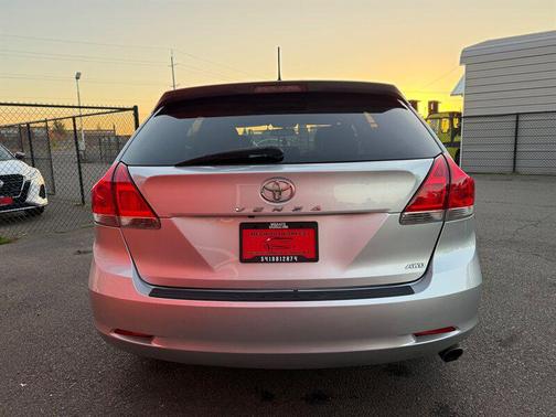 2009 Toyota Venza Base
