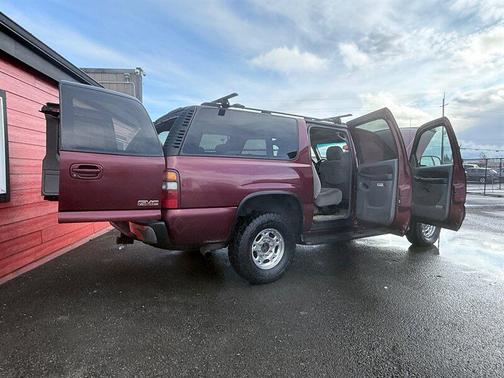 2003 GMC Yukon XL 2500 SLE