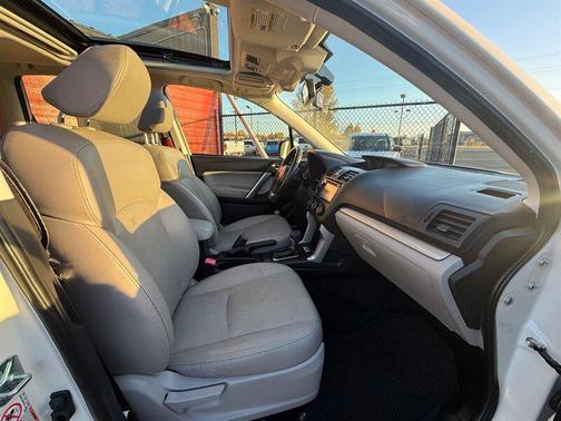 2015 Subaru Forester 2.5i Touring