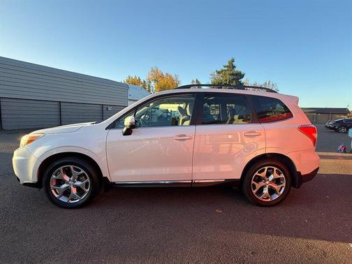 2015 Subaru Forester 2.5i Touring