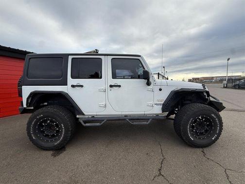 2013 Jeep Wrangler Unlimited Sahara