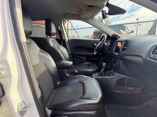 2020 Jeep Compass Trailhawk