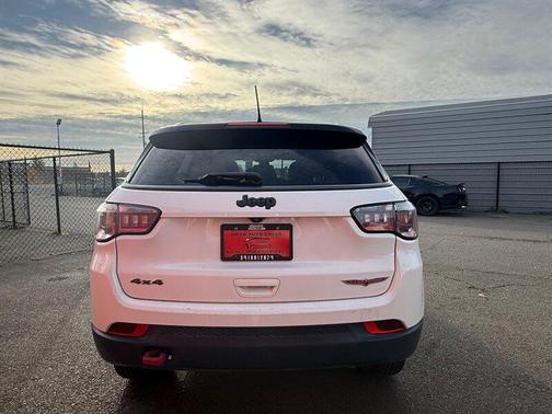 2020 Jeep Compass Trailhawk