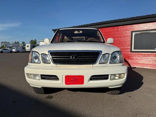 2001 Lexus LX 470 Base