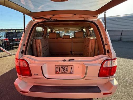 2001 Lexus LX 470 Base