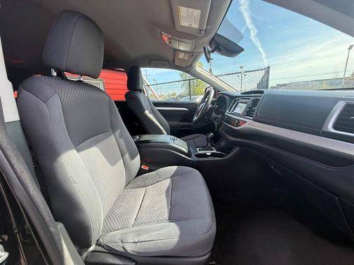 2018 Toyota Highlander LE Plus