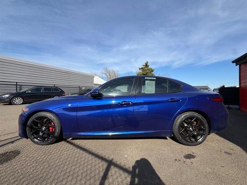 2022 Alfa Romeo Giulia Ti