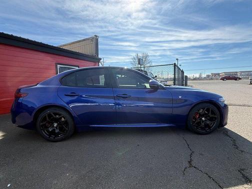 2022 Alfa Romeo Giulia Ti