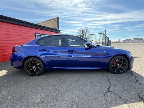 2022 Alfa Romeo Giulia Ti