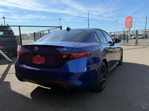 2022 Alfa Romeo Giulia Ti