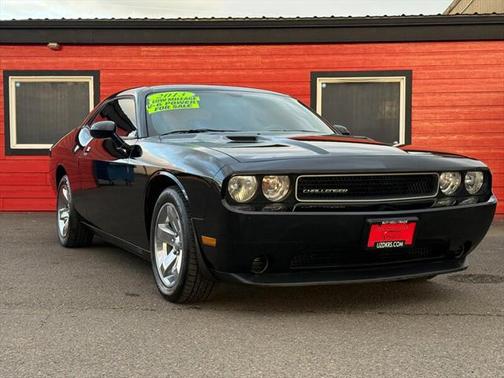 2013 Dodge Challenger SXT