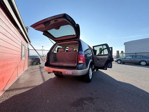 2005 Ford Explorer Eddie Bauer