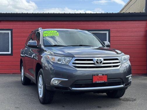 2013 Toyota Highlander SE