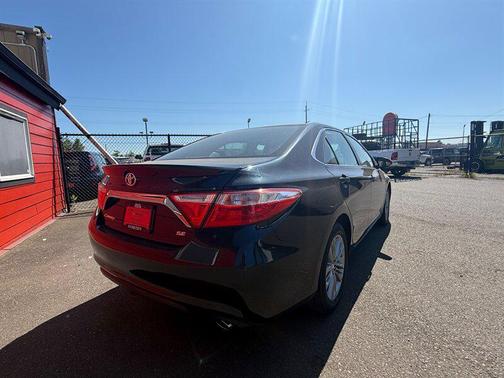 Cosmic Gray Mica 2016 Toyota Camry SE