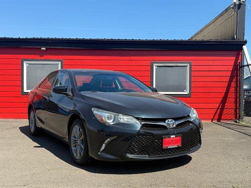 Cosmic Gray Mica 2016 Toyota Camry SE