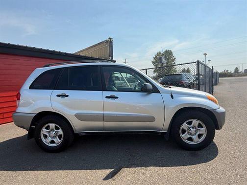 2003 Toyota RAV4 Base
