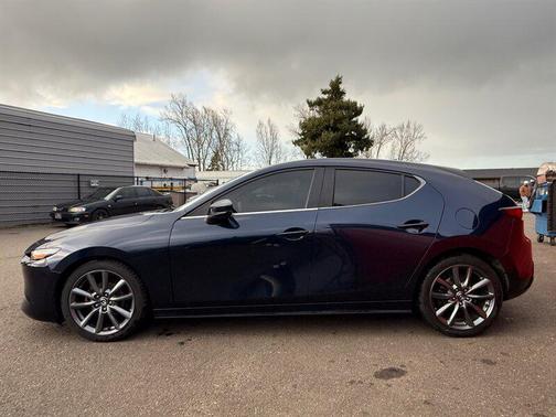 2019 Mazda Mazda3 FWD w/Preferred Package