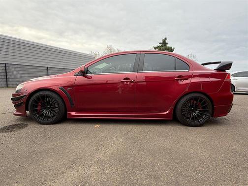 2013 Mitsubishi Lancer Evolution MR