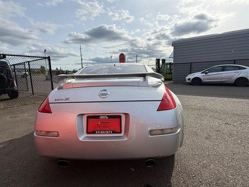 Silver 2008 Nissan 350Z