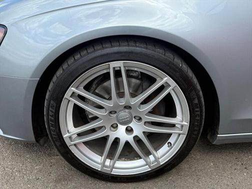 2010 Audi A4 2.0T Premium quattro