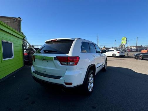 2011 Jeep Grand Cherokee Laredo