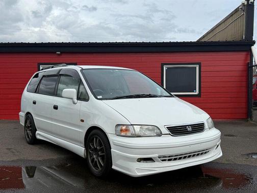 White 1998 Honda Odyssey