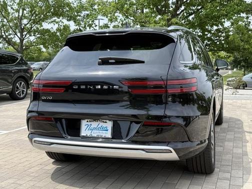 2025 Genesis Electrified GV70 Advanced AWD