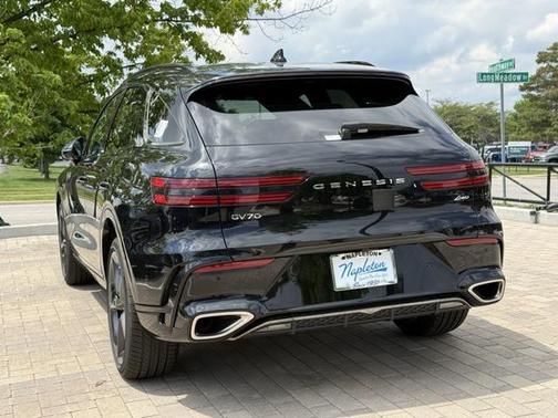 2026 Genesis GV70 2.5T Sport Prestige