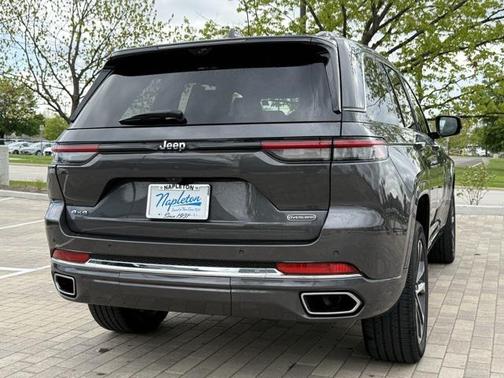 2022 Jeep Grand Cherokee Overland