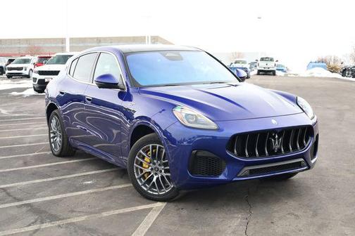 Blu Intenso Metallic 2024 Maserati Grecale GT