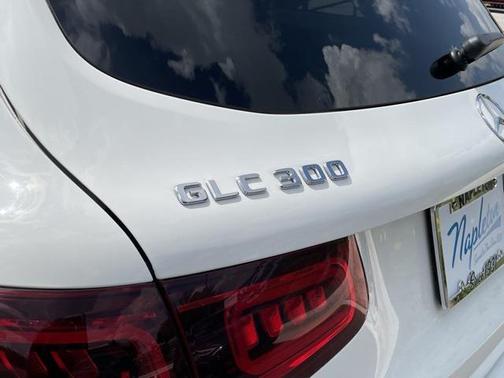 2022 Mercedes-Benz GLC 300 4MATIC