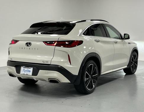 2022 INFINITI QX55 ESSENTIAL